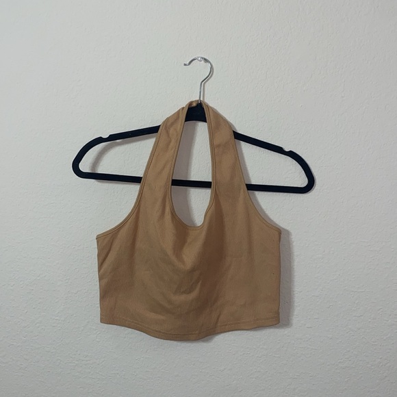 🎱Adorable tan halter top! - Picture 2 of 5